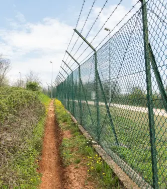 Temperory security fencing in UAE